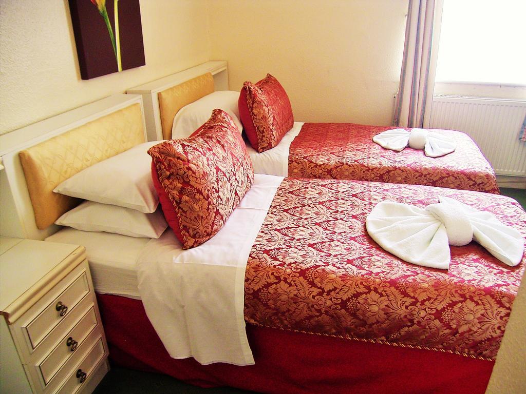 The Ellesmere Hotel Eastbourne Zewnętrze zdjęcie