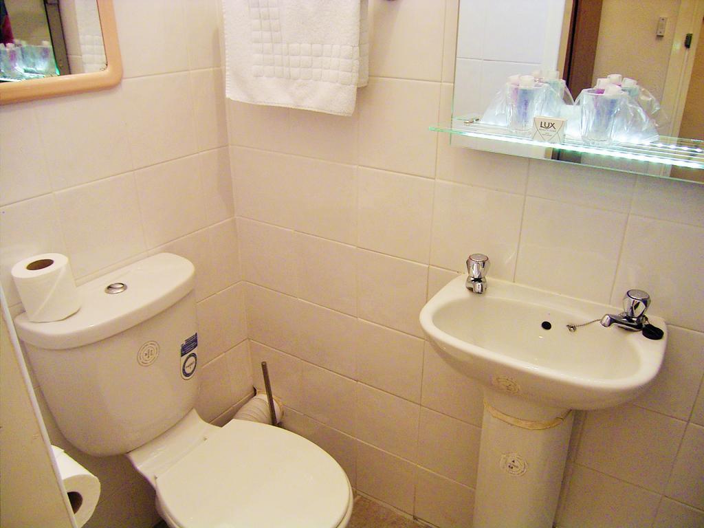 The Ellesmere Hotel Eastbourne Zewnętrze zdjęcie